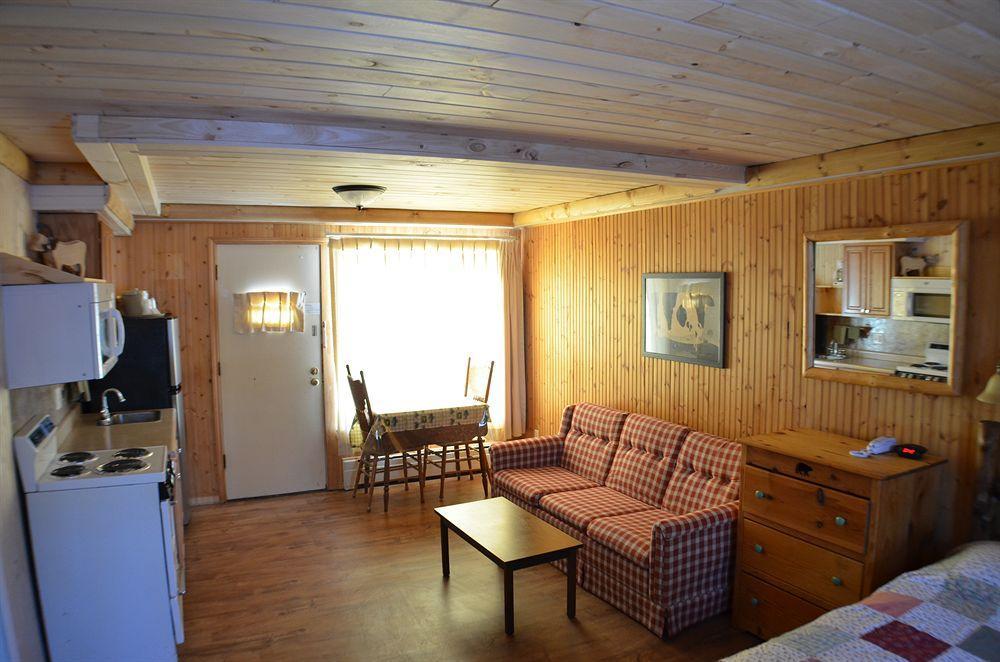 Curriers Lakeview Lodge Rice Lake المظهر الخارجي الصورة