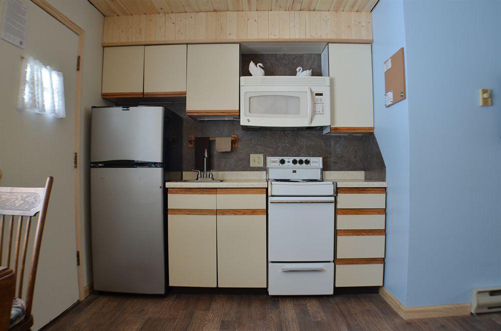 Curriers Lakeview Lodge Rice Lake المظهر الخارجي الصورة