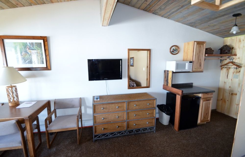Curriers Lakeview Lodge Rice Lake المظهر الخارجي الصورة