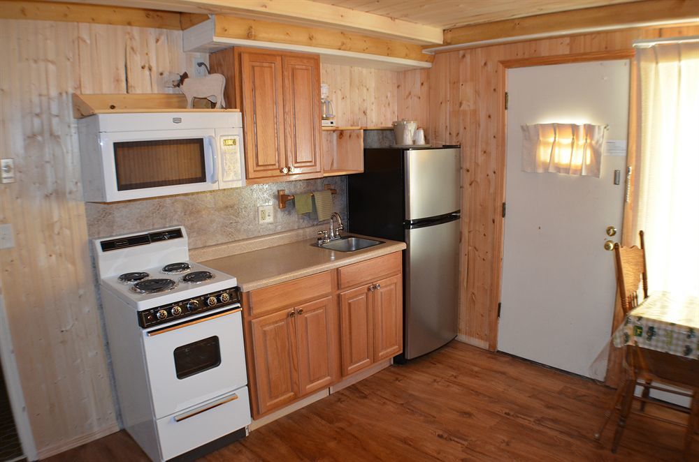 Curriers Lakeview Lodge Rice Lake المظهر الخارجي الصورة