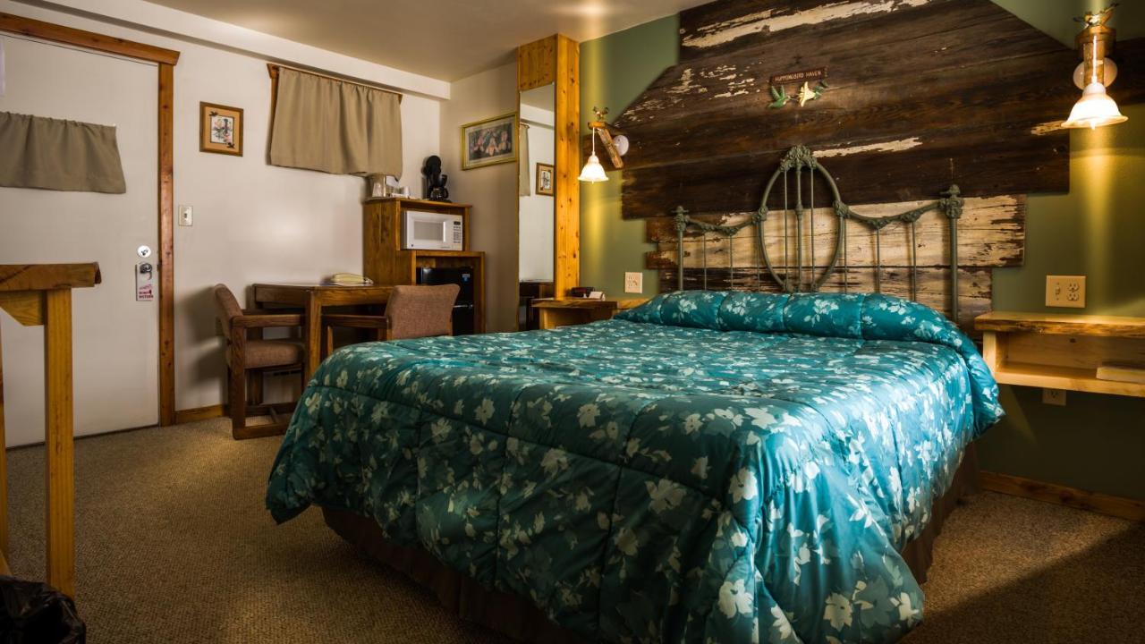 Curriers Lakeview Lodge Rice Lake الغرفة الصورة