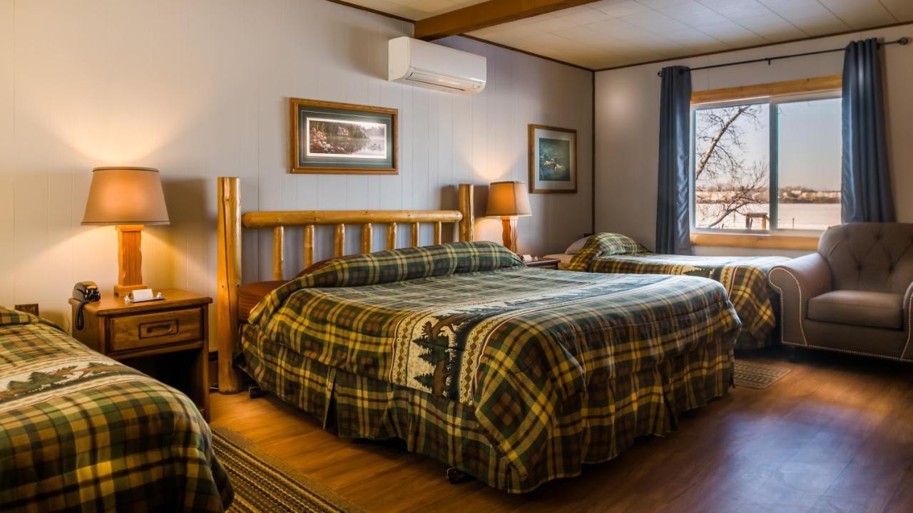 Curriers Lakeview Lodge Rice Lake الغرفة الصورة